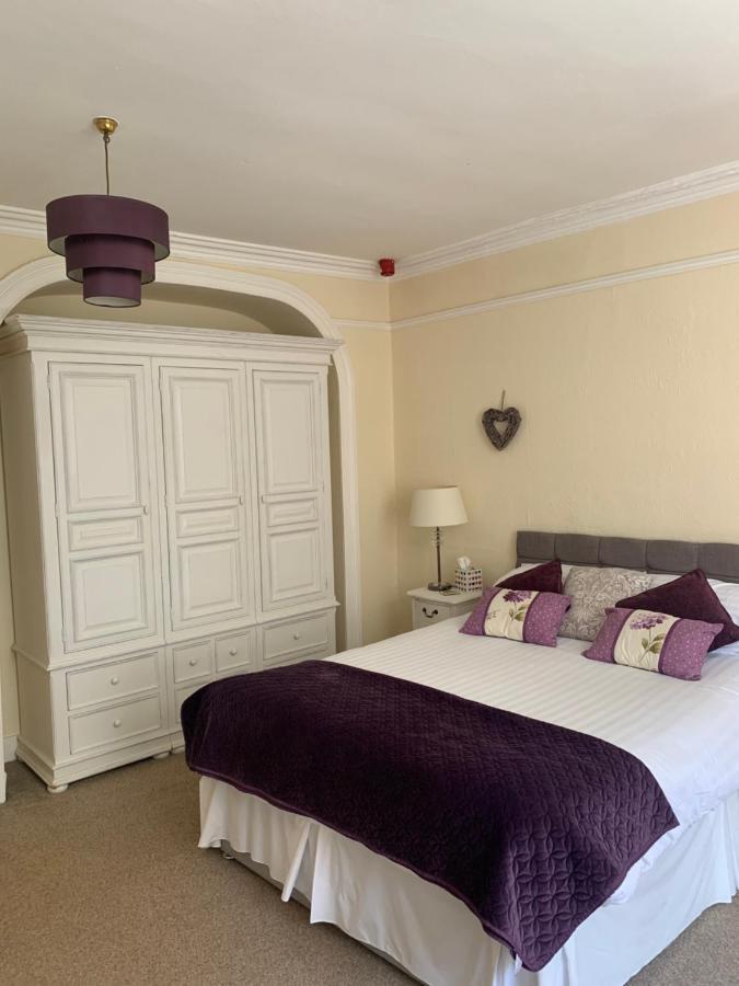Hotel Crown 4*